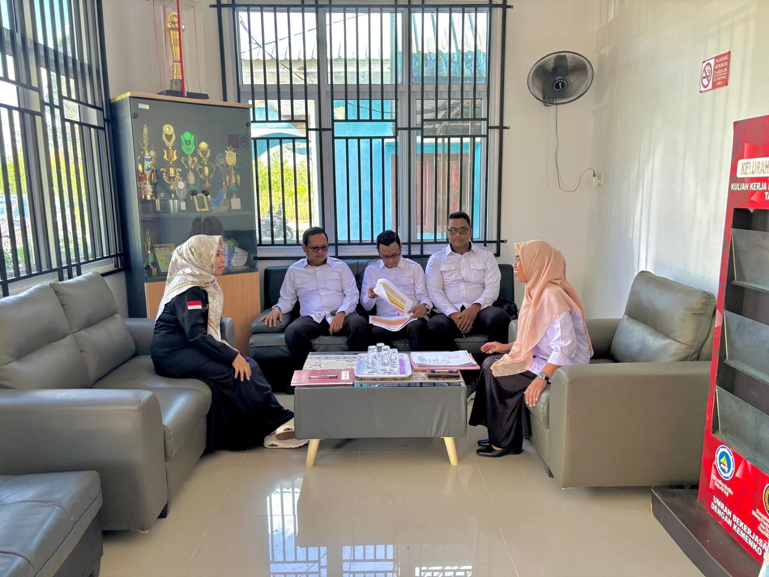 Koordinasi Bawaslu Kabupaten Bintan dengan Pemerintah Kelurahan Sungai Lekop