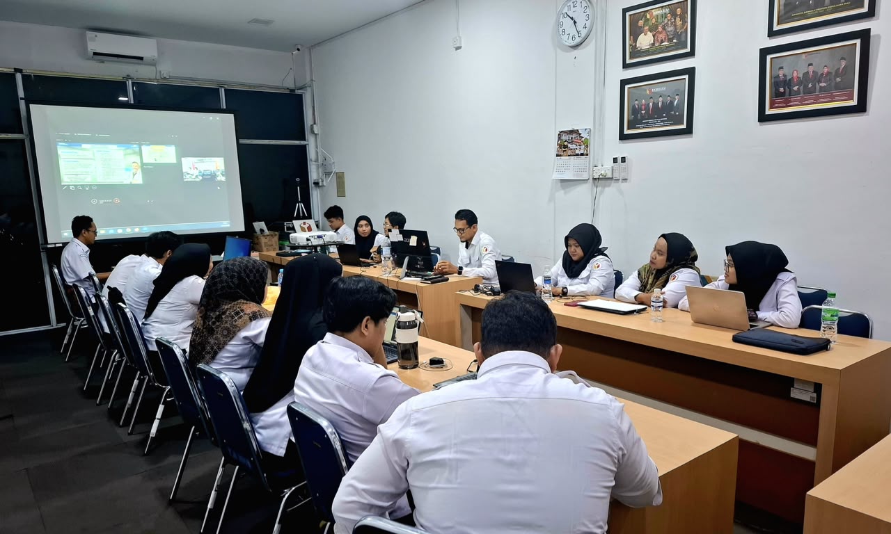 Jajaran sekretariat mengikuti Sosialisasi Program Kesejahteraan ASN Bersama PT Taspen yang dilaksanakan Bawaslu Provinsi Kepri secara hybrid, Rabu (15/7/2026)/Foto: Pemberitaan Bawaslu Bintan