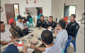 Pers Rilis Bawaslu Kabupaten Bintan bersama awak pers