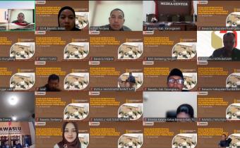 Bawaslu Bintan mengikuti rapat evaluasi strategi pencegahan pelanggaran pada Pemilu dan Pemilihan 2024 yang digelar Bawaslu RI secara daring, Selasa, 25 Agustus 2026/Foto: Pemberitaan Bawaslu Bintan